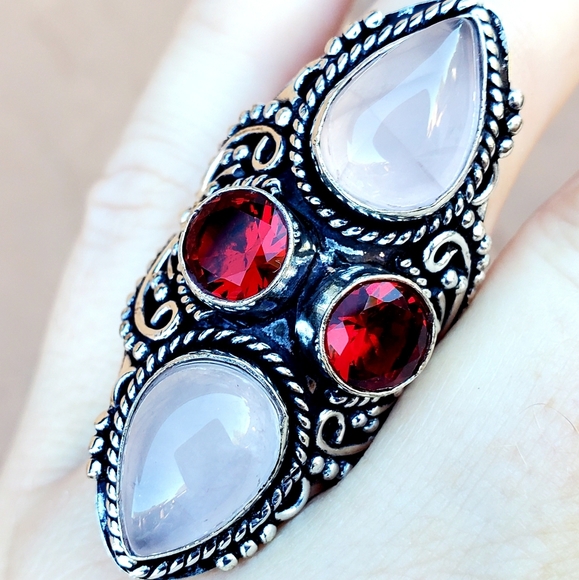 New Rose Quartz and Garnet 925 Silver Statement Ring. - Picture 7 of 15